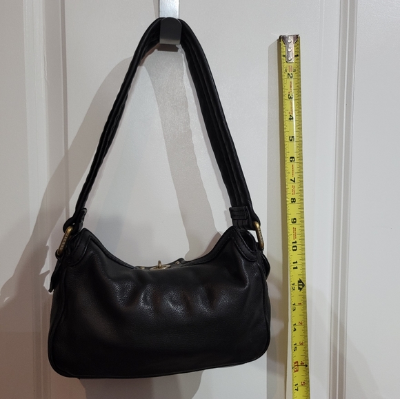 Marc Jacobs Handbags - Marcc Jacob's Small leather shoulder bag